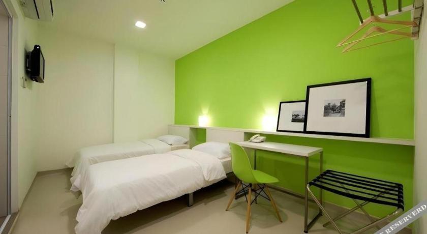 Styles Hotel Малакка Экстерьер фото