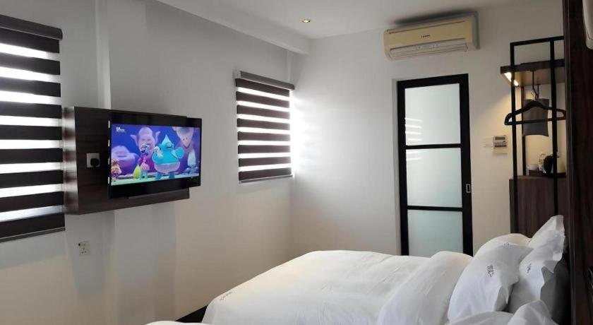 Styles Hotel Малакка Экстерьер фото